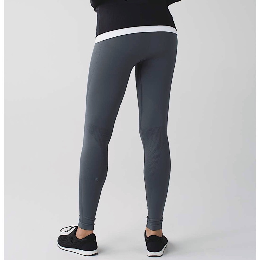 Lululemon Zone In tight - Picture 3 of 11